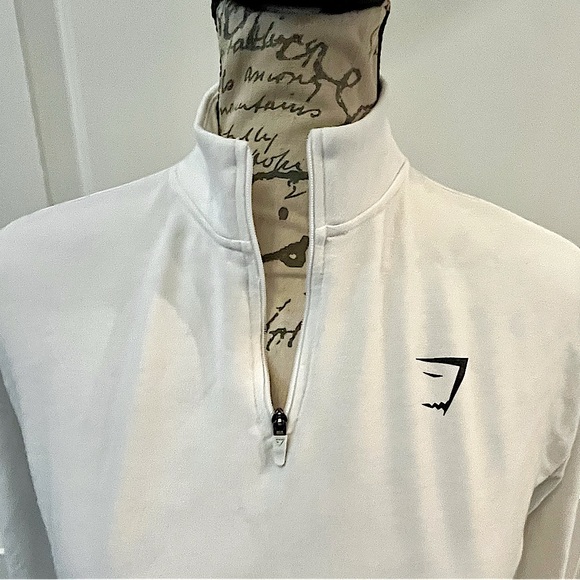 Gymshark Pippa Training Pullover Slightly Cropped Sweatshirt in White - Picture 11 of 16